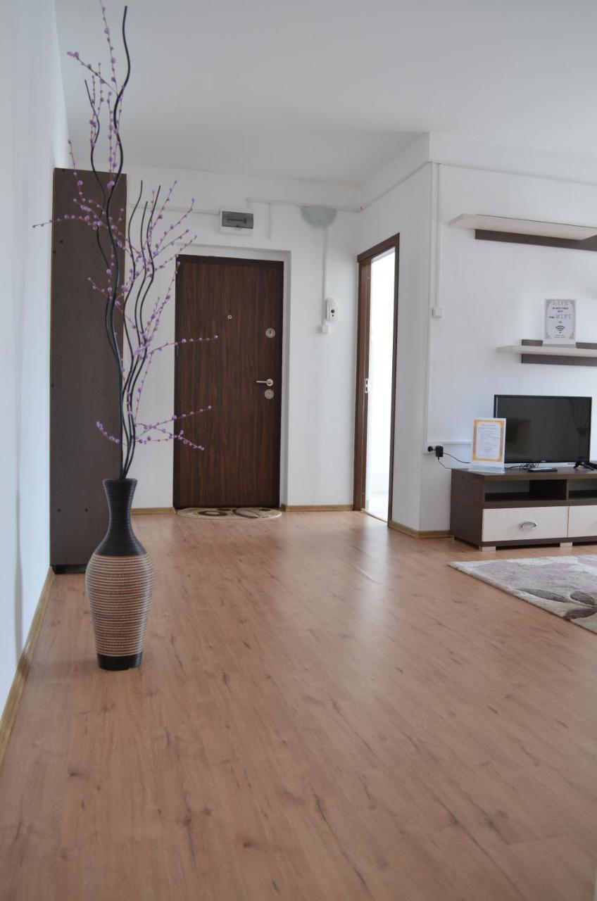 Alexys Residence 4 Iasi Exteriör bild